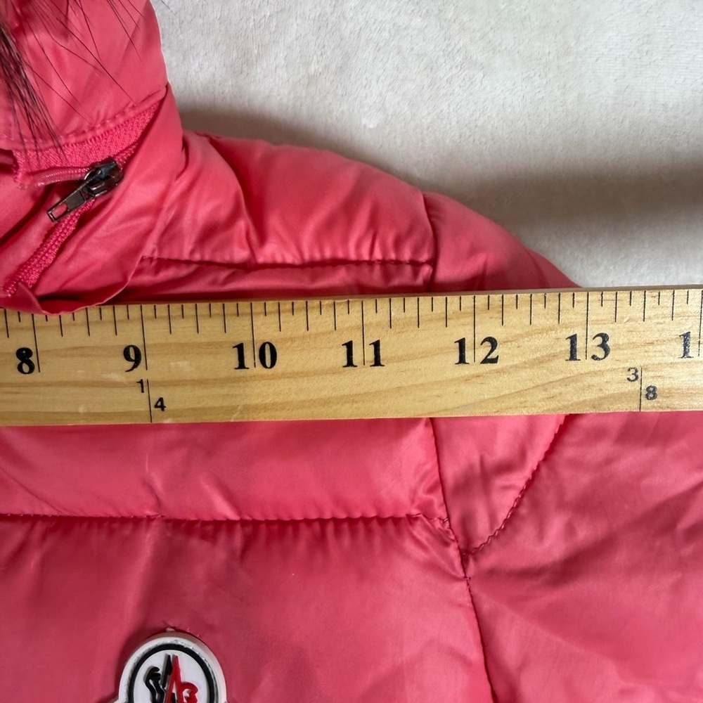 Moncler Pink Quilted Kids Size XL US 5T Jacket with Fur Trim Luxury Designer - Picture 11 of 11
